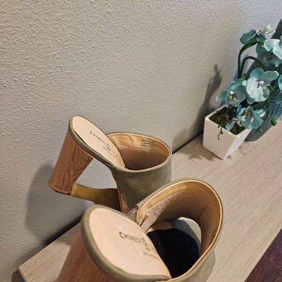 CHINESE LAUNDRY WOMEN'S PLATFORM SIZE 11 - Picture 2 of 5